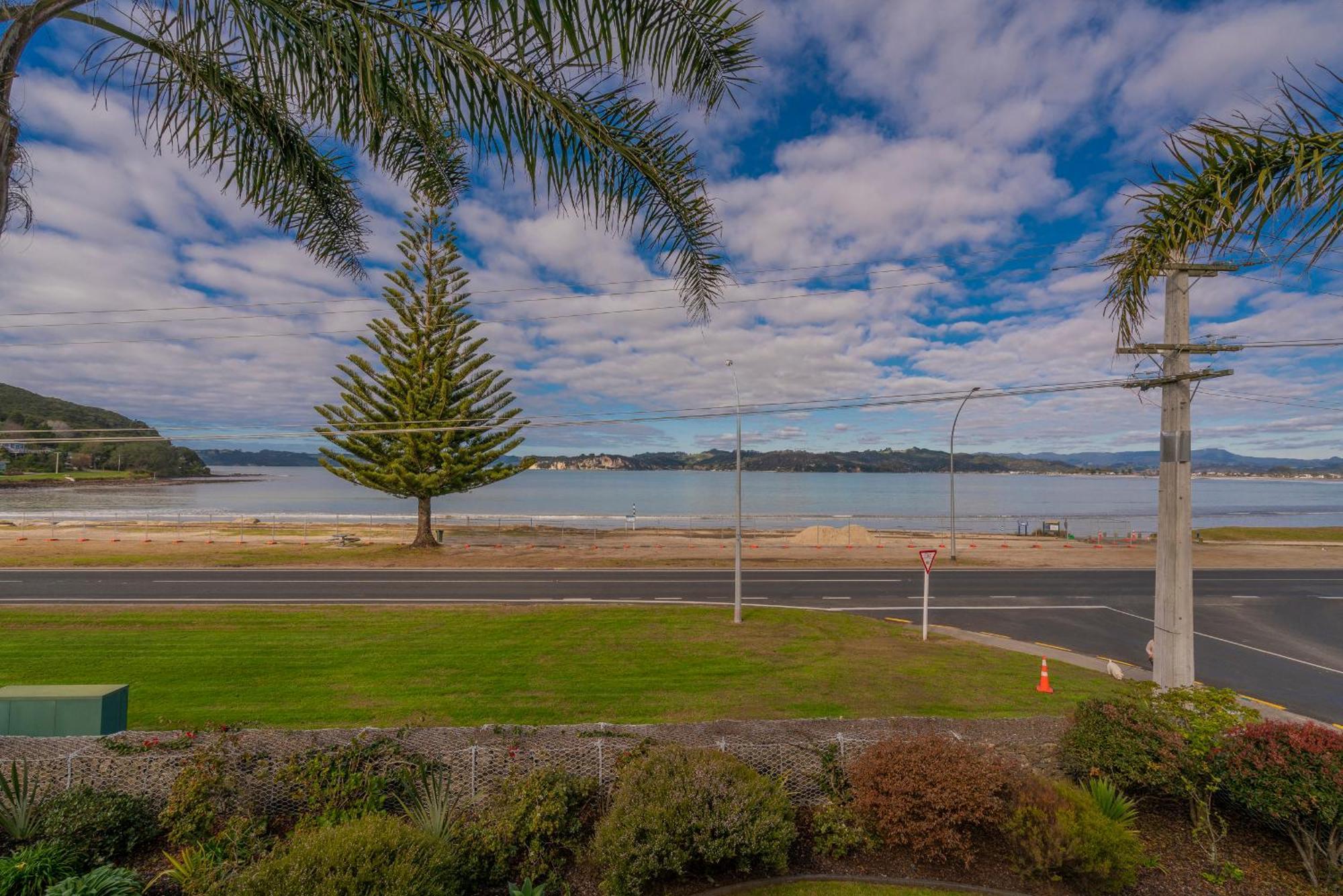 Aqua Soleil Villas Whitianga Exterior photo