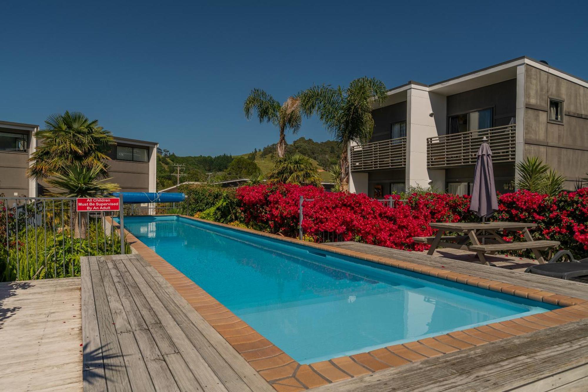 Aqua Soleil Villas Whitianga Exterior photo